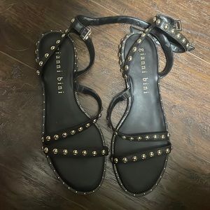 Gianni Bini Sandals